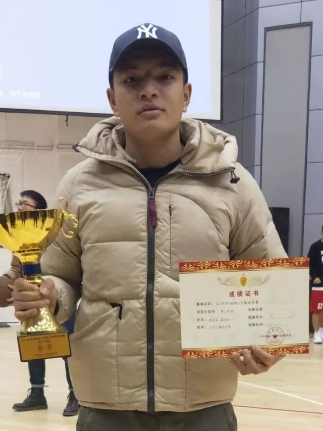 篮球投球准打什么位置_篮球投篮准度训练_打篮球怎么投准三分球技巧