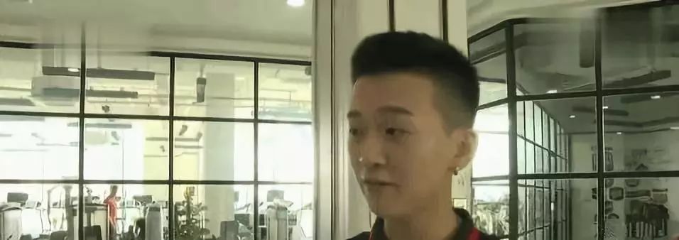 被健身房私教撩_健身私教撩妹_健身房撩妹子是什么电视剧