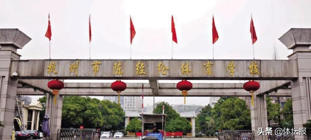 香港游泳冠军明星_香港游泳冠军陈经纶是谁_游泳冠军香港是陈经纶吗