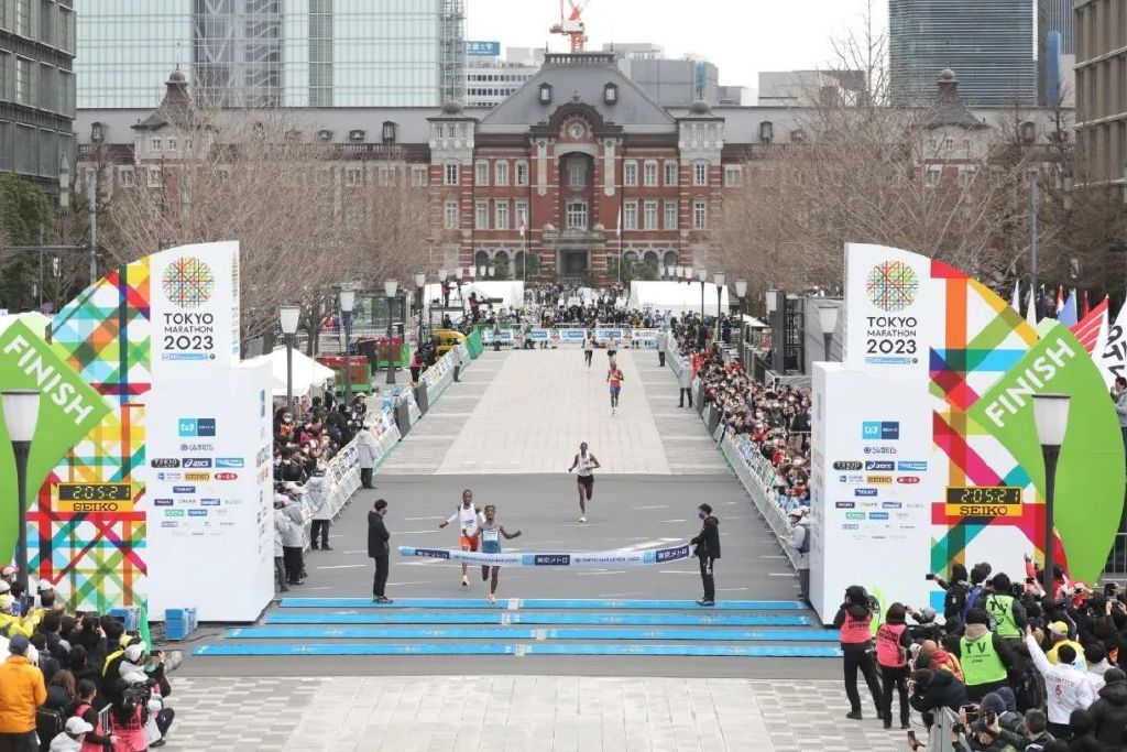 日本最长马拉松纪录_日本马拉松世界纪录_日本长跑选手马拉松的故事