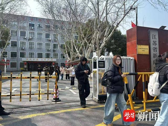 游泳规则比赛项目会取消吗_游泳比赛规则简介_二青会游泳项目的比赛规则