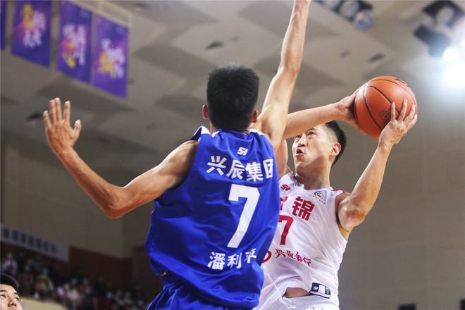 兴业篮球队_兴业银行篮球谁是冠军_兴业俱乐部