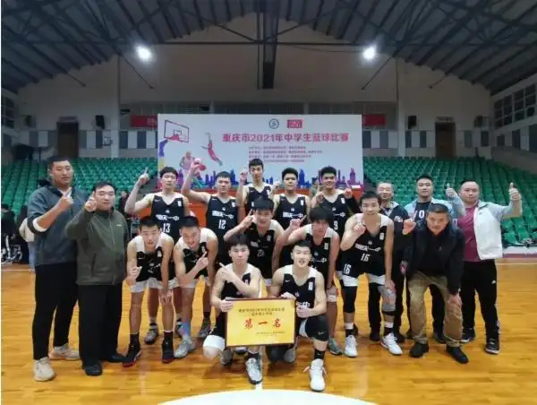 康杰中学篮球队比赛视频_冠凯篮球训练中心_康南中学篮球比赛冠军